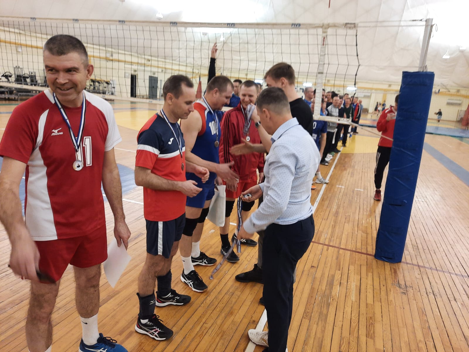 В Саранске состоялся открытый городской турнир по волейболу среди мужчин