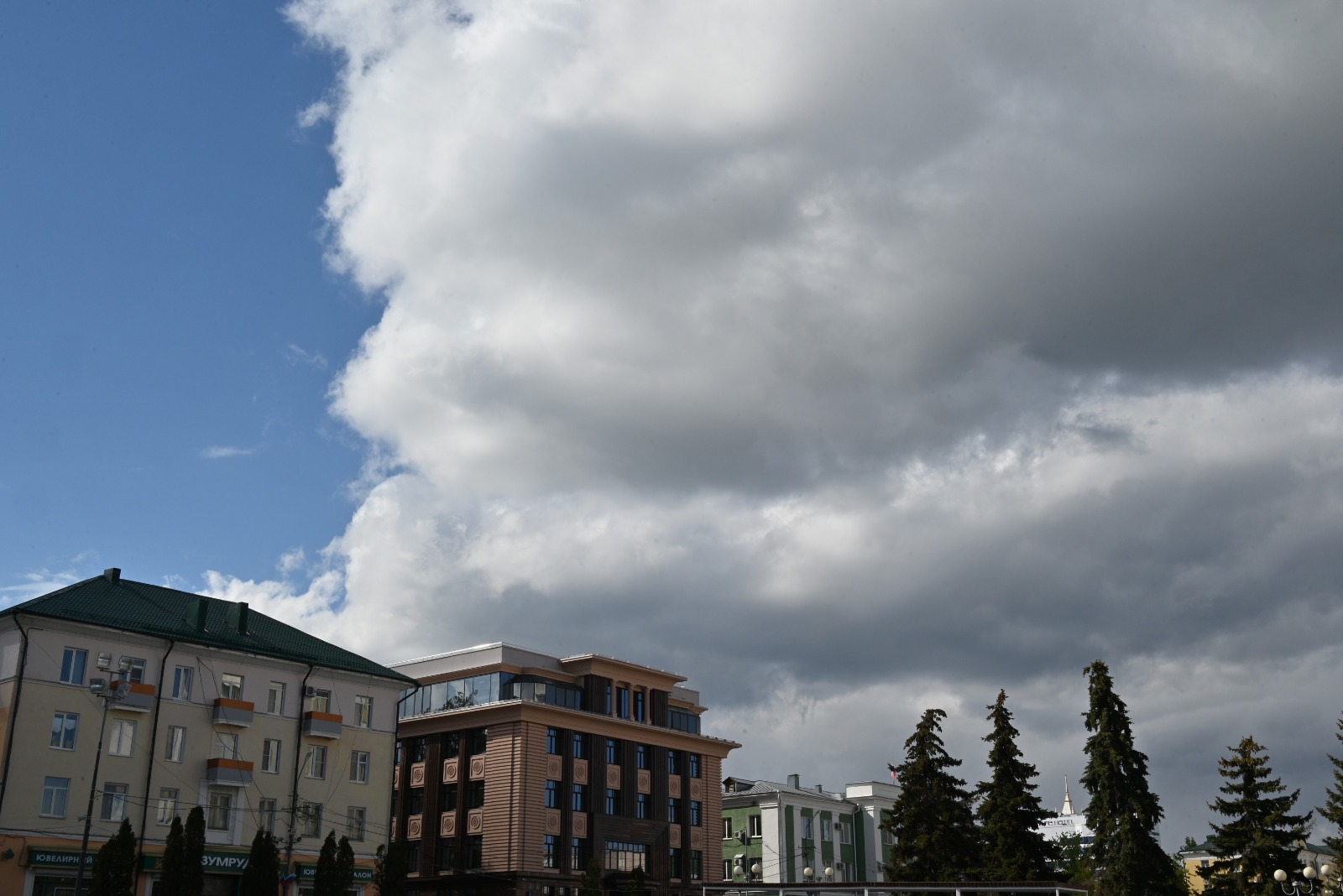 В Саранске на 9 мая объявлено оперативное предупреждение