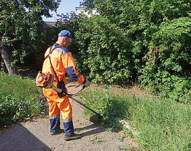 Коммунальные службы г.о. Саранск продолжают работы по уборке и благоустройству городских территорий в круглосуточном режиме