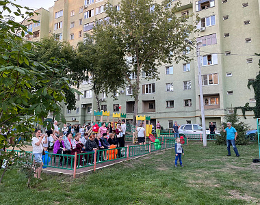 В Ленинском районе Саранска продолжаются праздники дворов