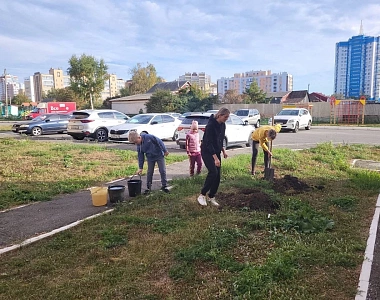 В Саранске продолжаются субботники